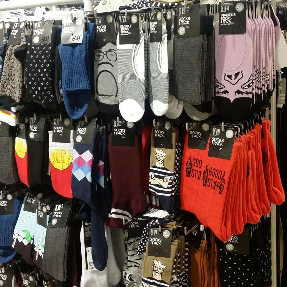 H&M - Men's Clothing Near Me - Palm Desert, California H&M - Men's Clothing Near Me - Palm Desert, California