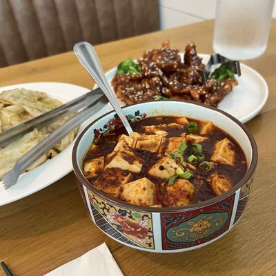 Lao Sze Chuan by null