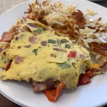 ButtercuP - Denver omelette - American Near Me - Concord, California ButtercuP - Denver omelette - American Near Me - Concord, California