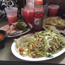 Chicken, carnitas and suadero tacos Chicken, carnitas and suadero tacos