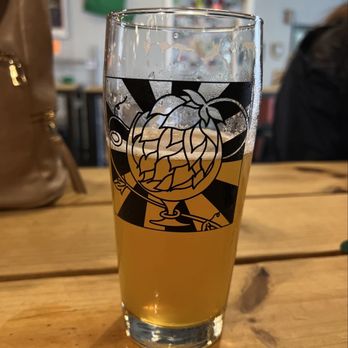 Division Brewing - IPA - Brewpubs Near Me - Arlington, Texas