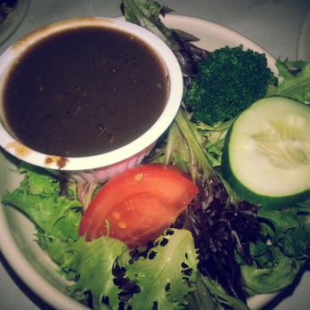Junior's Restaurant - House salad with Balsamic vinegar - Bakeries Near Me - Brooklyn, New York Junior's Restaurant - House salad with Balsamic vinegar - Bakeries Near Me - Brooklyn, New York