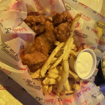 Bubba's 33 - Hot Bubba's Famous Boneless Wings - Burgers Near Me - Albuquerque, New Mexico