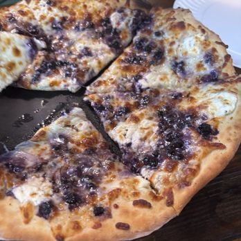 Brickyard Hollow Brewing Company - Blueberry pizza! - Pizza Near Me - Freeport, Maine Brickyard Hollow Brewing Company - Blueberry pizza! - Pizza Near Me - Freeport, Maine