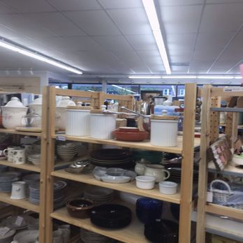 Common Threads - Fairview Park - Inside the thrift store -- Saturday, 31 August 2019 - Thrift Stores Near Me - Fairview Park, Ohio Common Threads - Fairview Park - Inside the thrift store -- Saturday, 31 August 2019 - Thrift Stores Near Me - Fairview Park, Ohio