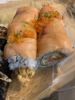 Thai 5 & Sushi Bar by null