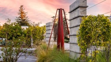 Hotel Paradox, Autograph Collection by null