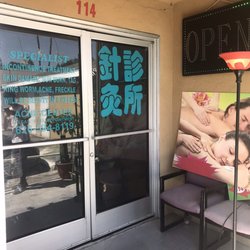 Acne Center - Worse massage and facial store my face have a little pimple and she made it worse in a week I was really mad and sad