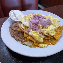Chilaquiles rojos Chilaquiles rojos