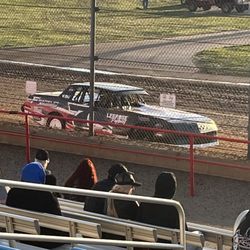 Lucas Oil Speedway - Race car