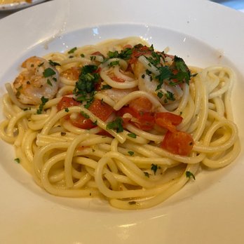 Bravo! Italian Kitchen - Shrimp Scampi - Italian Near Me - Kansas City, Missouri Bravo! Italian Kitchen - Shrimp Scampi - Italian Near Me - Kansas City, Missouri