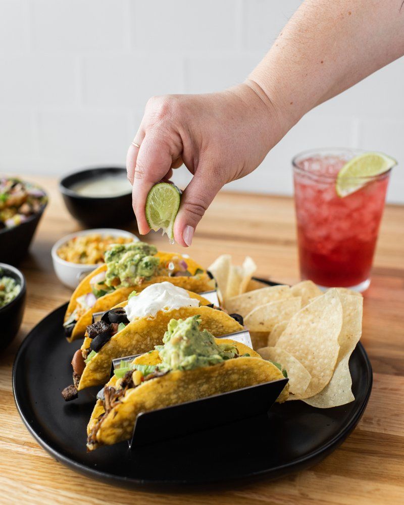 Surcheros - Athens 2 Logo