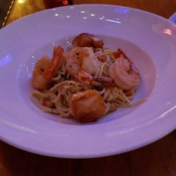 Shrimp and Scallop Fettuccini