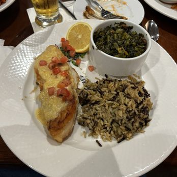 Oak Tavern - Pan Seared Grouper. Good. - Pubs Near Me - Prattville, Alabama