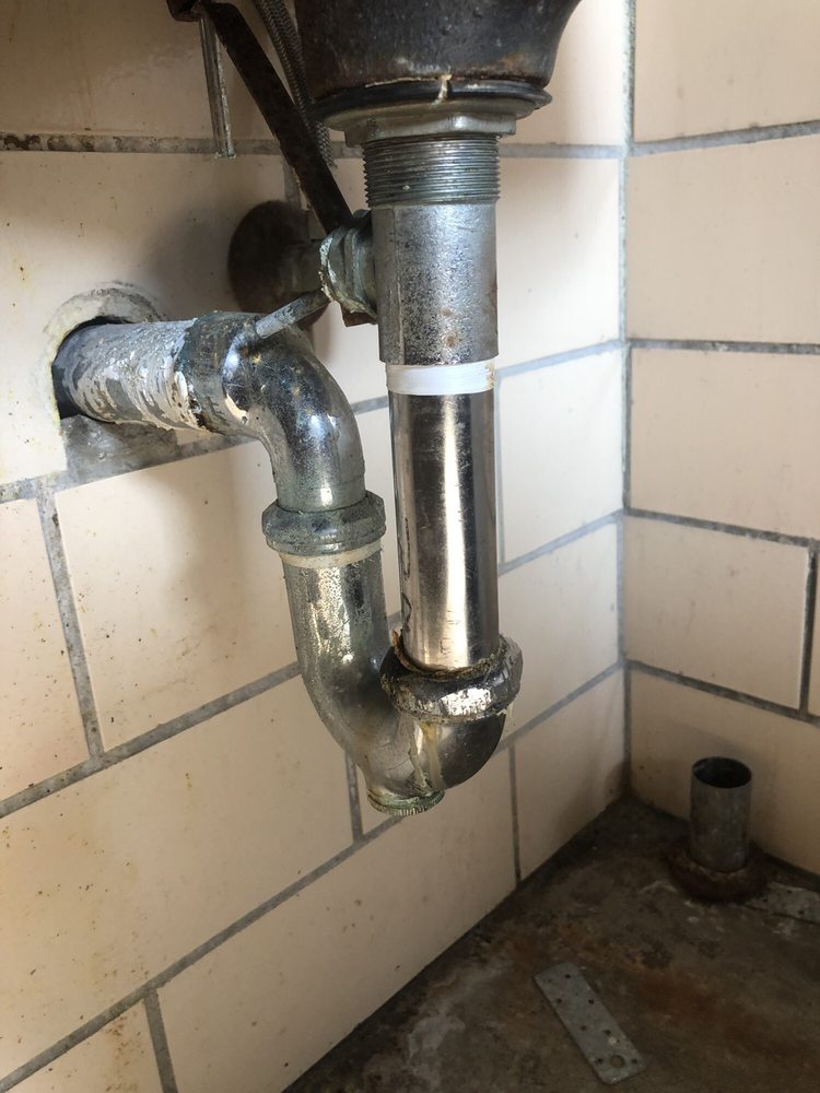 Slide of Williams Plumbing and Repair