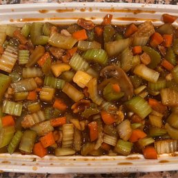 Chicken Kung Pao (they hardly put any chicken, and the specks they do add are disgusting fat/grit)