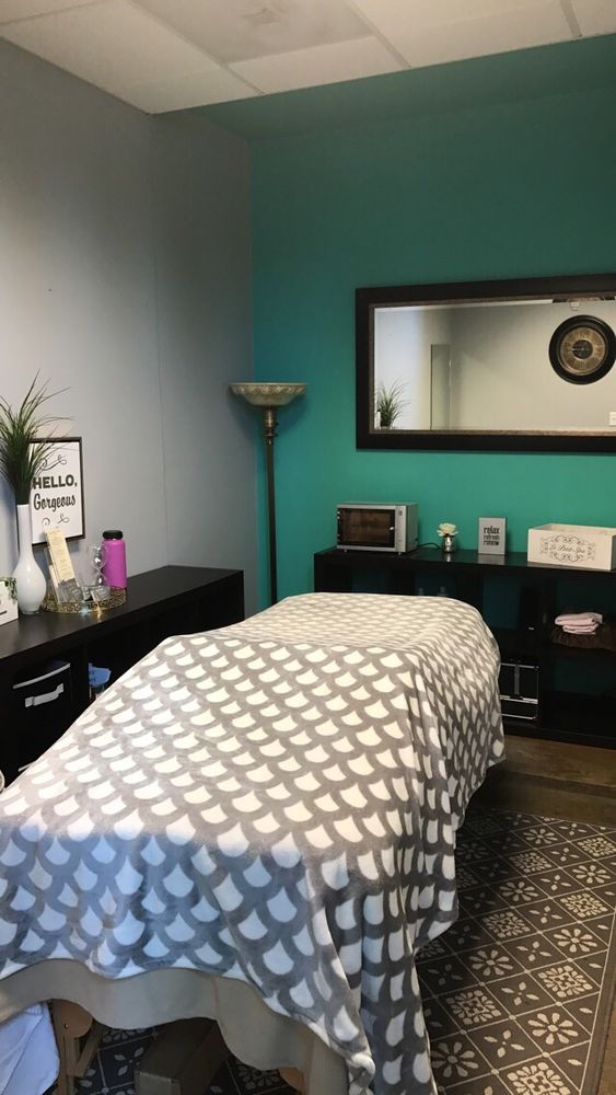 PANACHE DAY SPA & SALON Updated September 2024 22 Reviews 1905 SE