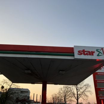 star - star Tankstelle - Gas Stations Near Me - Wolfsburg, NI