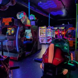 Galaxy Pizza & Arcade
