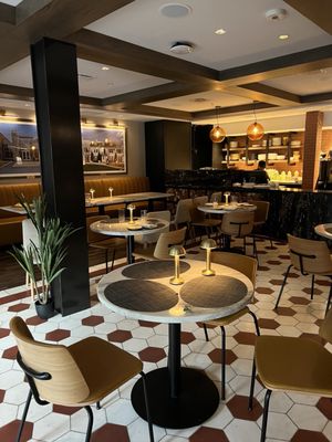 Cece's Roland Park by null