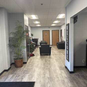 Placentia Super Service - Waiting Area - Auto Repair Near Me - Placentia, California