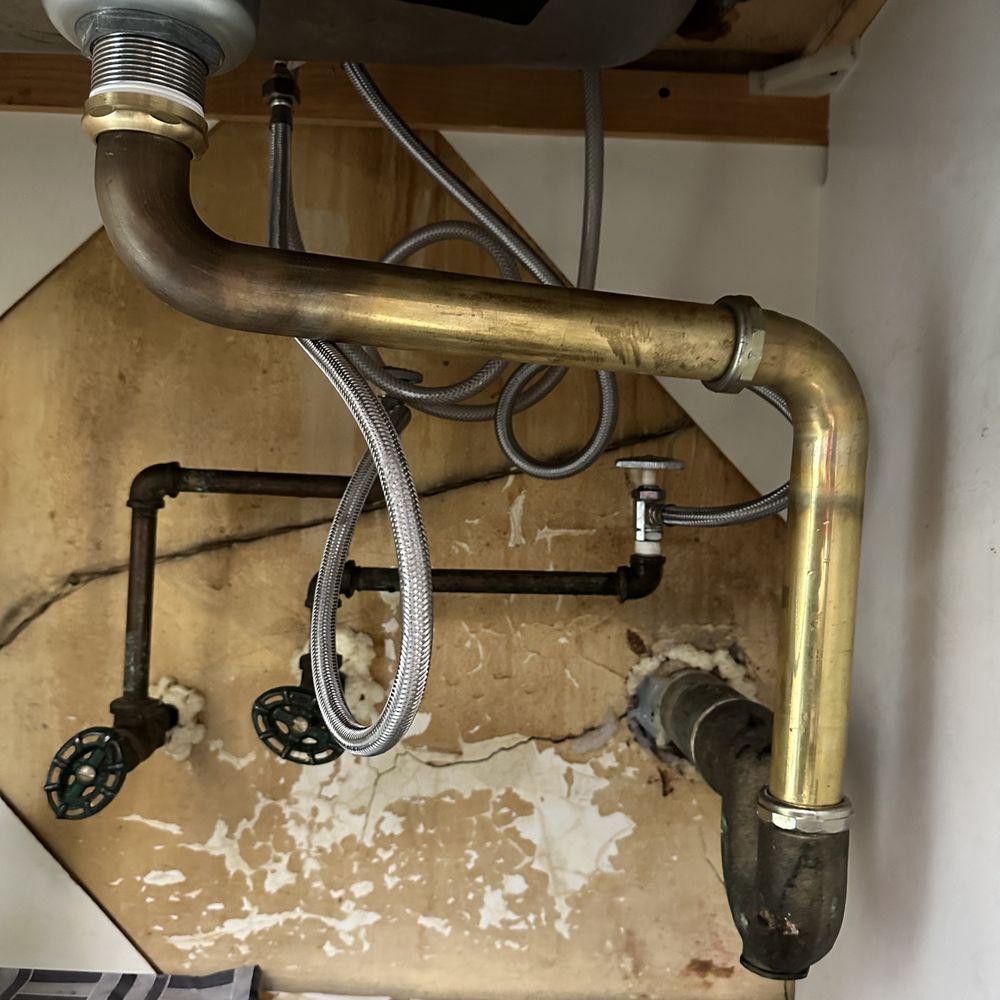 Slide of Illyrian Service Group