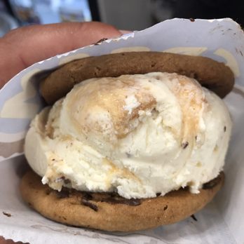 CREAM - Can't go wrong! Everything is amazing - Desserts Near Me - Berkeley, California CREAM - Can't go wrong! Everything is amazing - Desserts Near Me - Berkeley, California