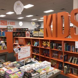 2nd & Charles - Kids section