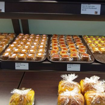 Six Ping Bakery - Six Ping Bakery only sells mini moon cakes. Boxes are available. Moon festival aka Mid-Autumn Festival 中秋節 is 9/10/22. - Bakeries Near Me - Houston, Texas
