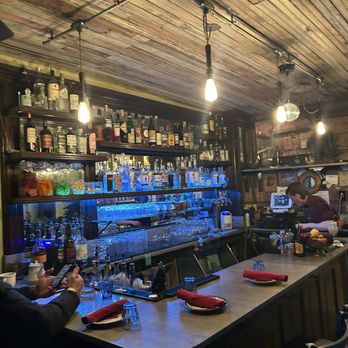 Clay & Fire - Bar area - Persian/Iranian Near Me - Kansas City, Missouri