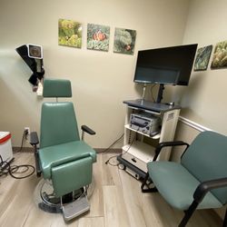Ear Nose & Throat Specialists of Florida - Patient room
