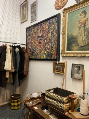 Sherman's House of Antiques by null