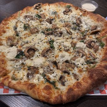 Drunken Elephant Pizza & Brews - Garlic pizza and added mushrooms. Amazing - Pizza Near Me - Temecula, California Drunken Elephant Pizza & Brews - Garlic pizza and added mushrooms. Amazing - Pizza Near Me - Temecula, California