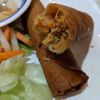 Restaurant My Canh - Inside the imperial roll - regular - Vietnamese Near Me - Montreal, Quebec Restaurant My Canh - Inside the imperial roll - regular - Vietnamese Near Me - Montreal, Quebec