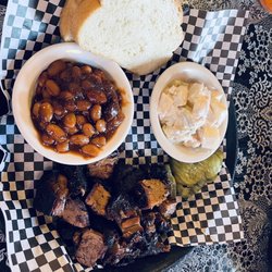 Red Shanty - Burnt ends,baked beans and potato salad.