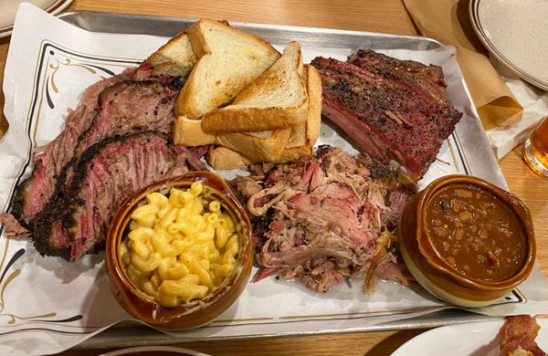 Swing Inn Cafe & BBQ by null