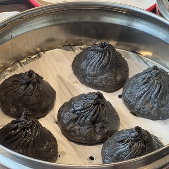 Dumpling District - Black Truffle Soup Dumplings 6 - Shanghainese Near Me - Germantown, Maryland