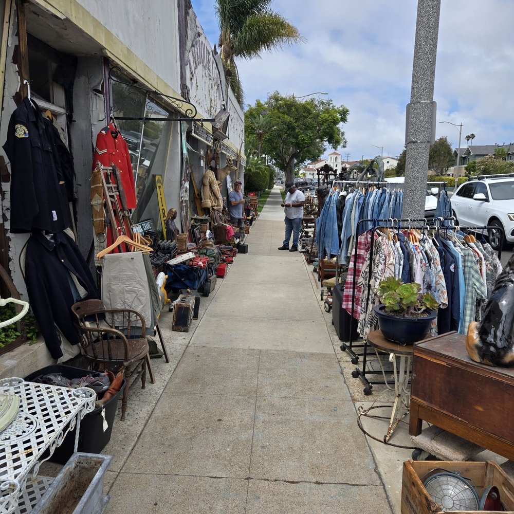 Antique Corral - Antiques Near Me - Redondo Beach, California