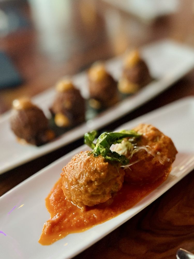 Social spots from STK Steakhouse - Los Angeles