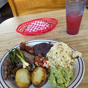 Que Chilero Restaurant - Latin American Near Me - Roanoke, Virginia