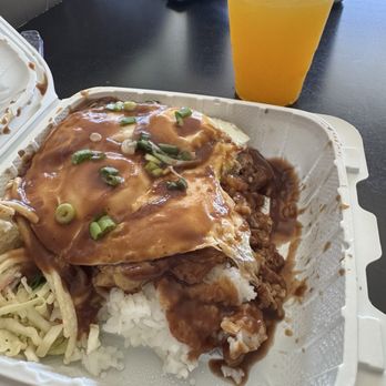 Shaka Shack - Kalua Pork Hash W/ Lilikoi Lemonade - Hawaiian Near Me - Alameda, California Shaka Shack - Kalua Pork Hash W/ Lilikoi Lemonade - Hawaiian Near Me - Alameda, California