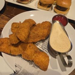 Annie Moore's Bar & Restaurant - Chicken Tenders