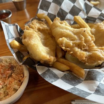 Buoy Beer - Gluten free fish and chips - Brewpubs Near Me - Astoria, Oregon Buoy Beer - Gluten free fish and chips - Brewpubs Near Me - Astoria, Oregon