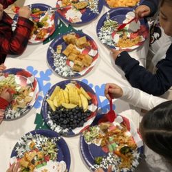 Learn & Grow at Elida's Day Care - Learn and Grow celebrating our Christmas with a Christmas dinner!