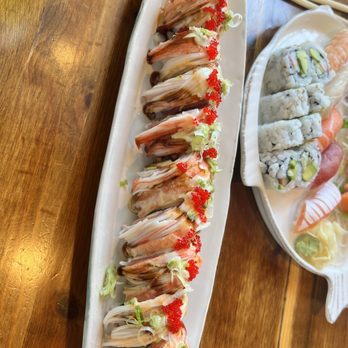 Tuxedo Sushi - Tuxedo Roll - Sushi Bars Near Me - Tuxedo Park, New York Tuxedo Sushi - Tuxedo Roll - Sushi Bars Near Me - Tuxedo Park, New York