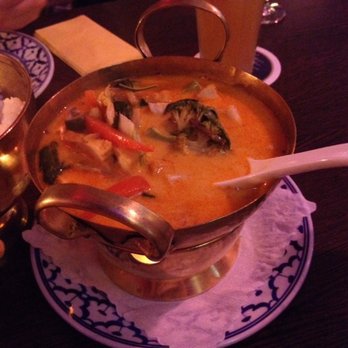 Ratchada - red vegetable curry - Thai Near Me - Munich, BY