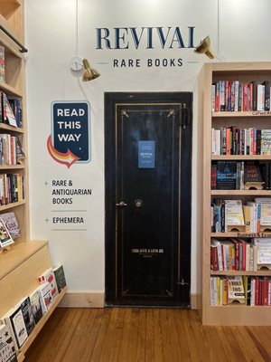 Old Town Books by null