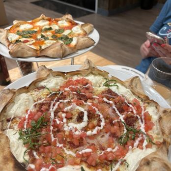 Mister O1 Extraordinary Pizza Lake Mary - Star Beckham and Star Michele - Pizza Near Me - Heathrow, Florida Mister O1 Extraordinary Pizza Lake Mary - Star Beckham and Star Michele - Pizza Near Me - Heathrow, Florida