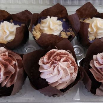 Cafe 86 - Ube cheese cakes and Milo Cupcakes - Desserts Near Me - Union City, California