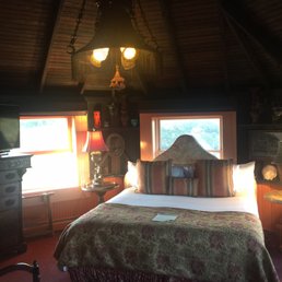 The king size bed in the Moroccan room. The king size bed in the Moroccan room.